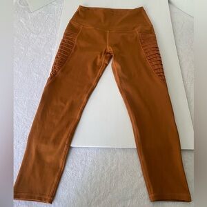 LegEnd Women’s Terracotta Colour Leggings Large Side Pockets Sz M
